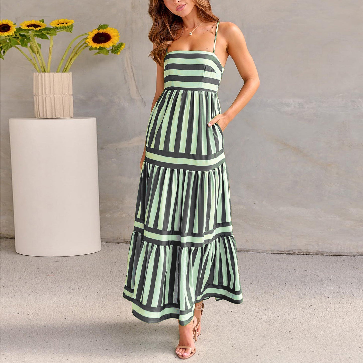 Raya – Letnia sukienka maxi w paski z kieszeniami